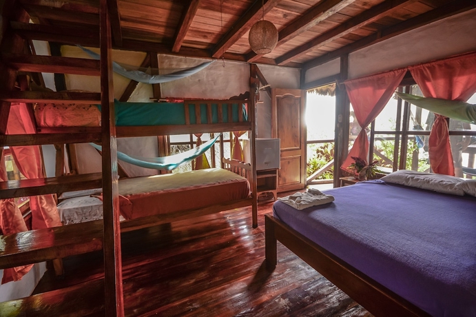 Imagen de la habitación del Hotel Finca Punta Ayampe. Foto 4
