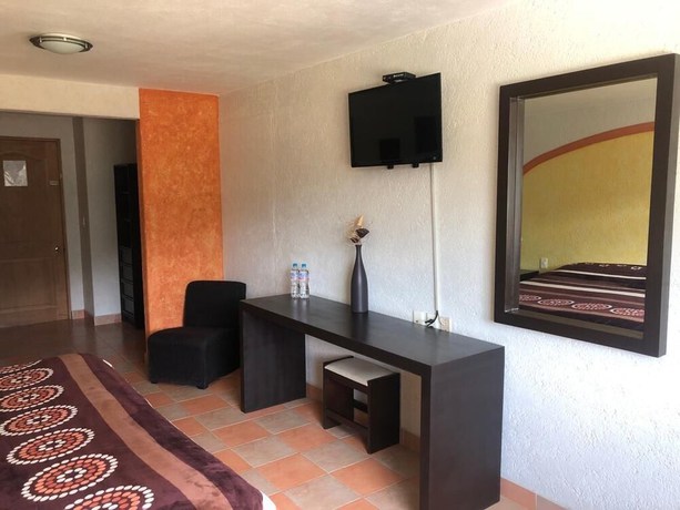 Imagen de la habitación del Hotel Finca San Fernando, Villa del Carb&oacute;n. Foto 11