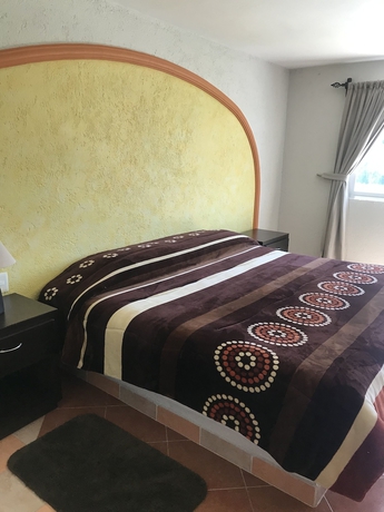 Imagen de la habitación del Hotel Finca San Fernando, Villa del Carb&oacute;n. Foto 10
