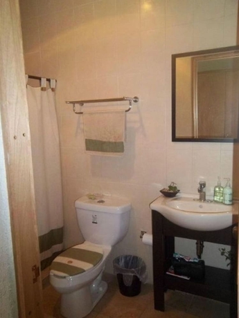 Imagen de la habitación del Hotel Finca San Fernando, Villa del Carb&oacute;n. Foto 12