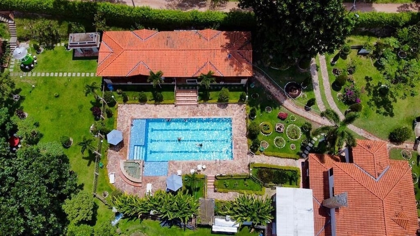Imagen de la piscina del Hotel Finca Villa Nathaly. Foto 9