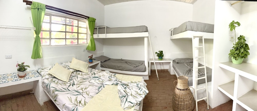 Imagen de la habitación del Hotel Finca Villaruth. Foto 8