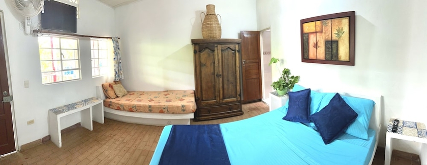 Imagen de la habitación del Hotel Finca Villaruth. Foto 12