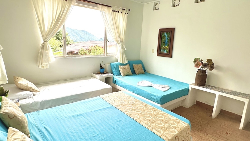 Imagen de la habitación del Hotel Finca Villaruth. Foto 14