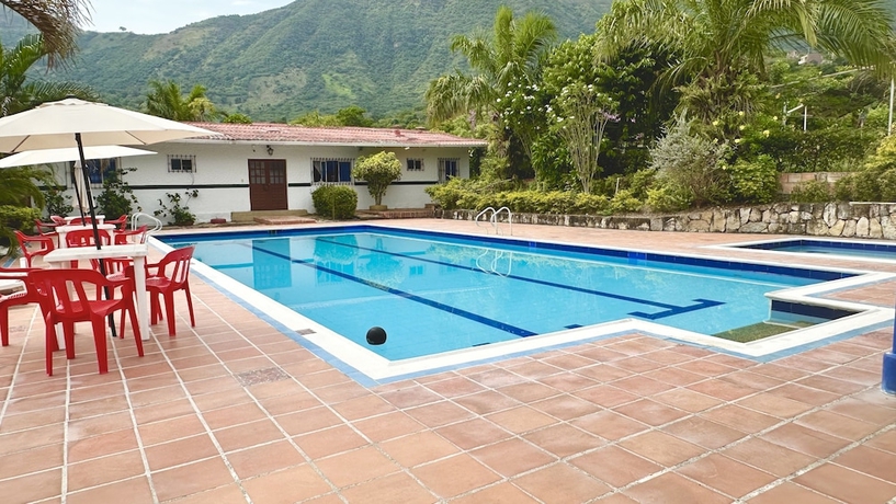 Imagen general del Hotel Finca Villaruth. Foto 4