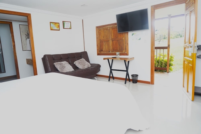 Imagen de la habitación del Hotel Finca Yerbabuena. Foto 12