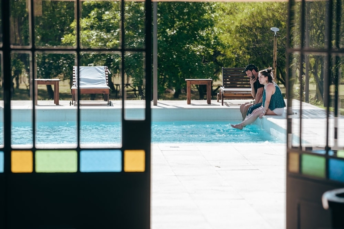 Imagen de la piscina del Hotel Finca del Sacramento. Foto 19