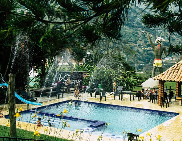 Imagen de la piscina del Hotel Finca el Cielo, Girardota. Foto 19
