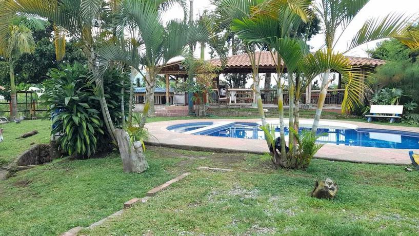 Imagen de los exteriores del Hotel Finca hotel la perla. Foto 11
