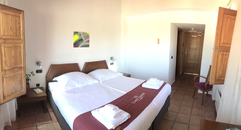 Imagen de la habitación del Hotel Fincahotel Cases De Sant Jaume. Foto 6