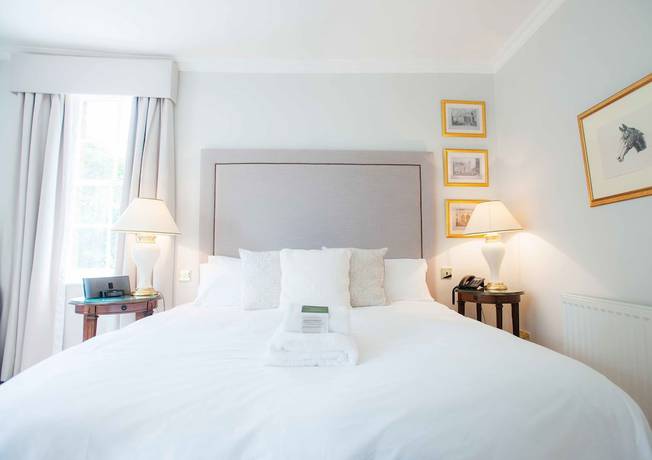 Imagen de la habitación del Hotel Findon Manor. Foto 17