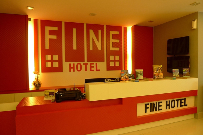 Imagen de los interiores del Hotel Fine. Foto 13