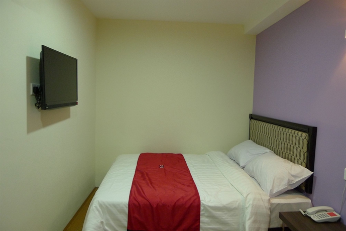 Imagen de la habitación del Hotel Fine. Foto 5