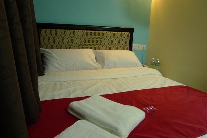 Imagen de la habitación del Hotel Fine. Foto 7