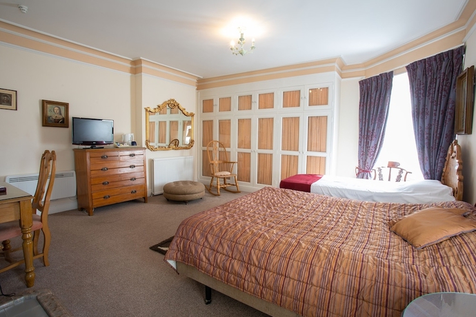 Imagen de la habitación del Hotel Fines Bayliwick. Foto 2