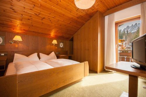 Imagen de la habitación del Hotel Fines. Foto 9
