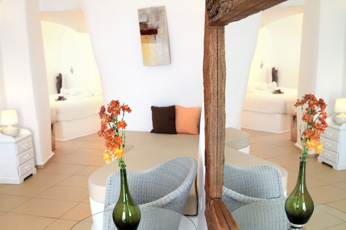 Imagen de la habitación del Hotel Finesse Suites. Foto 2