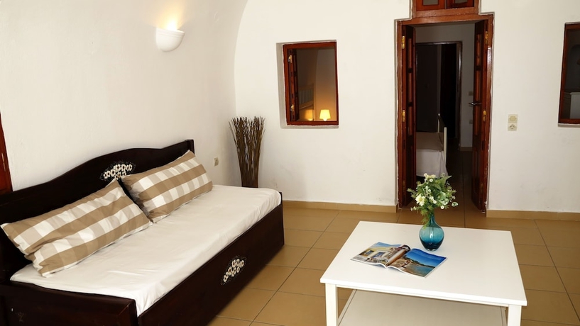 Imagen de la habitación del Hotel Finesse Suites. Foto 16