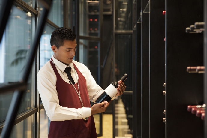 Imagen del bar/restaurante del Hotel Finest Playa Mujeres. Foto 4