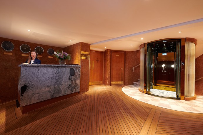 Imagen de los interiores del Hotel Fingal - A Luxury Floating Hotel. Foto 11