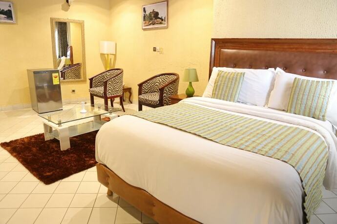 Imagen general del Hotel Fini Downtown. Foto 9