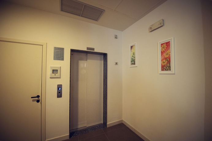 Imagen de los interiores del Hotel Fini. Foto 14