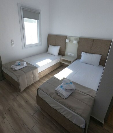 Imagen de la habitación del Hotel Finikas Garden Beach Resort Nikiti. Foto 22