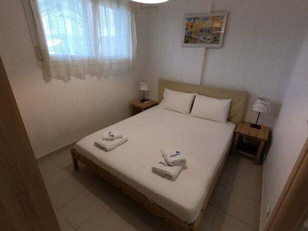 Imagen de la habitación del Hotel Finikas Garden Beach Resort Nikiti. Foto 29