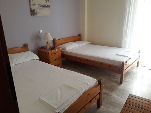 Imagen general del Hotel Finikas, Paralia Irion. Foto 13