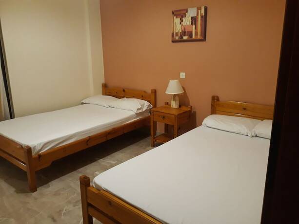 Imagen general del Hotel Finikas, Paralia Irion. Foto 16