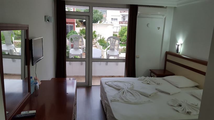 Imagen de la habitación del Hotel Finike Marina. Foto 17