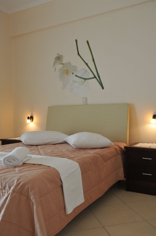 Imagen de la habitación del Hotel Finiki Plaza. Foto 5