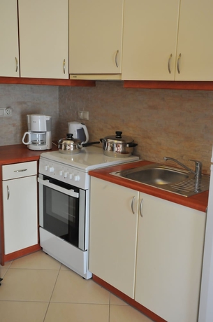 Imagen de la habitación del Hotel Finiki Plaza. Foto 9