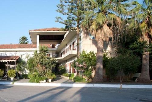 Imagen general del Hotel Finikounda. Foto 3