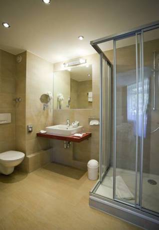 Imagen de la habitación del Hotel Fini-resort Badenweiler. Foto 3