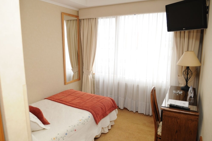 Imagen de la habitación del Hotel Finis Terrae. Foto 16