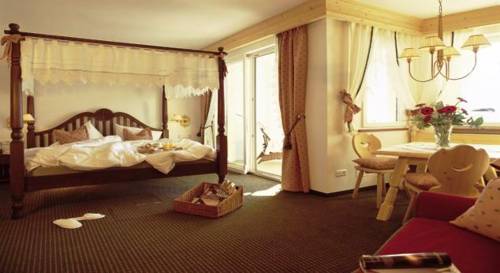 Imagen de la habitación del Hotel Finkennest, Merano. Foto 15