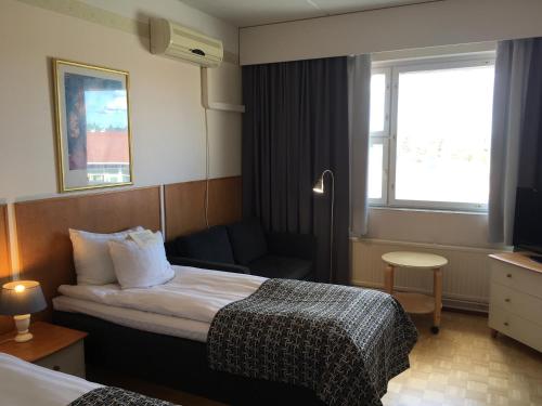 Imagen de la habitación del Hotel Finlandia Fooninki. Foto 6