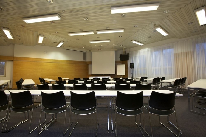 Imagen de los interiores del Hotel Finlandia Park Helsinki. Foto 8