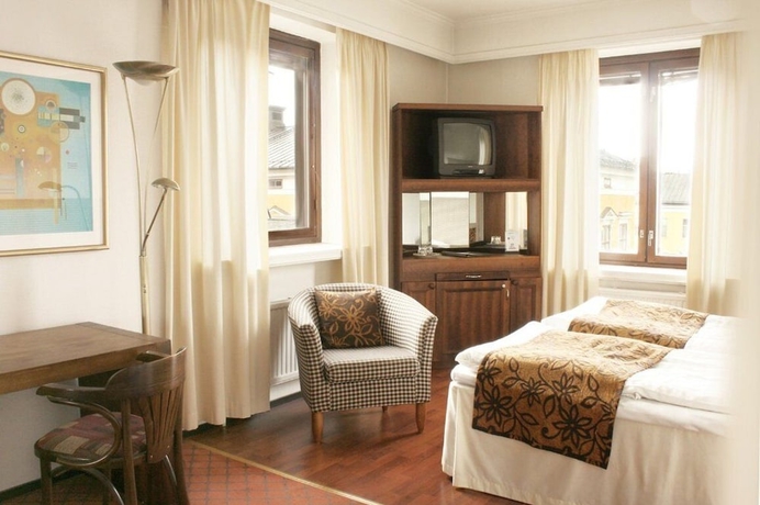Imagen de la habitación del Hotel Finlandia Seurahuone. Foto 13