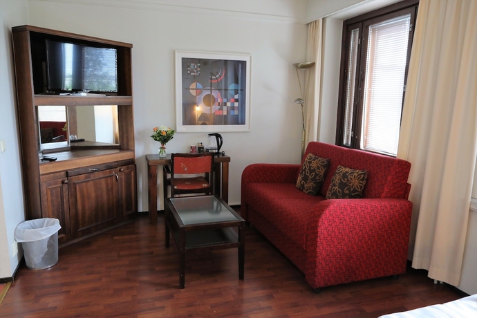 Imagen de la habitación del Hotel Finlandia Seurahuone. Foto 15