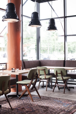 Imagen del bar/restaurante del Hotel Finn, Almere. Foto 4