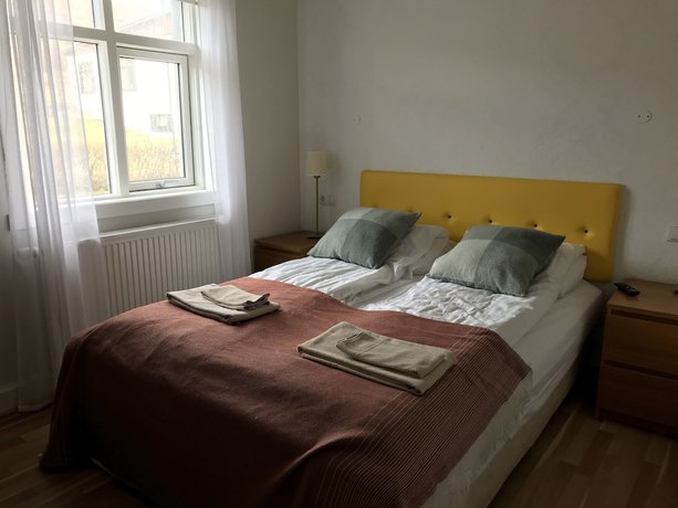 Imagen de la habitación del Hotel Finna. Foto 15