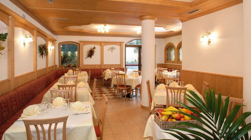 Imagen del bar/restaurante del Hotel Fior di Bosco. Foto 11