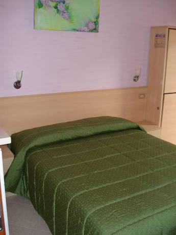 Imagen de la habitación del Hotel Fiordaliso, Sirmione. Foto 10
