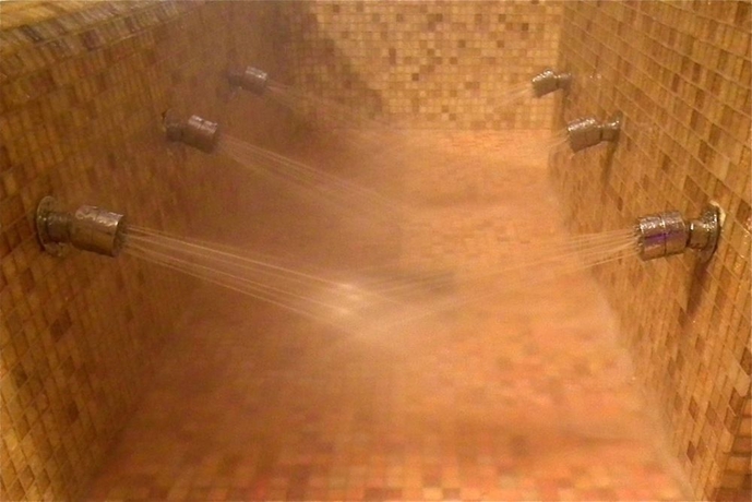 Imagen de los interiores del Hotel Fiordigigli. Foto 5