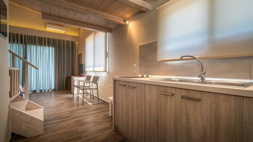 Imagen general del Hotel Fiore Beach Studios. Foto 12