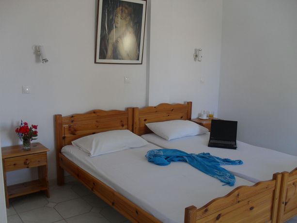 Imagen de los exteriores del Hotel Fiore Di Mare Studios. Foto 12