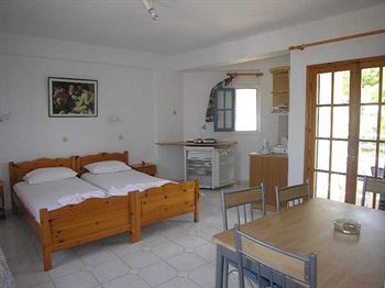 Imagen general del Hotel Fiore Di Mare Studios. Foto 2