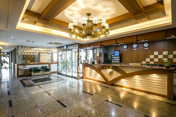 Imagen de los interiores del Hotel Fiore Tourist Hotel. Foto 19